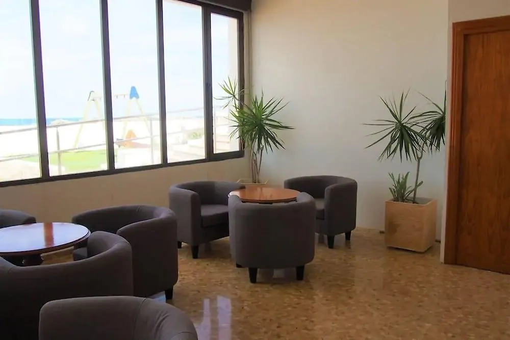 Hotel Roca Bella Es Pujols 0*,  Spain