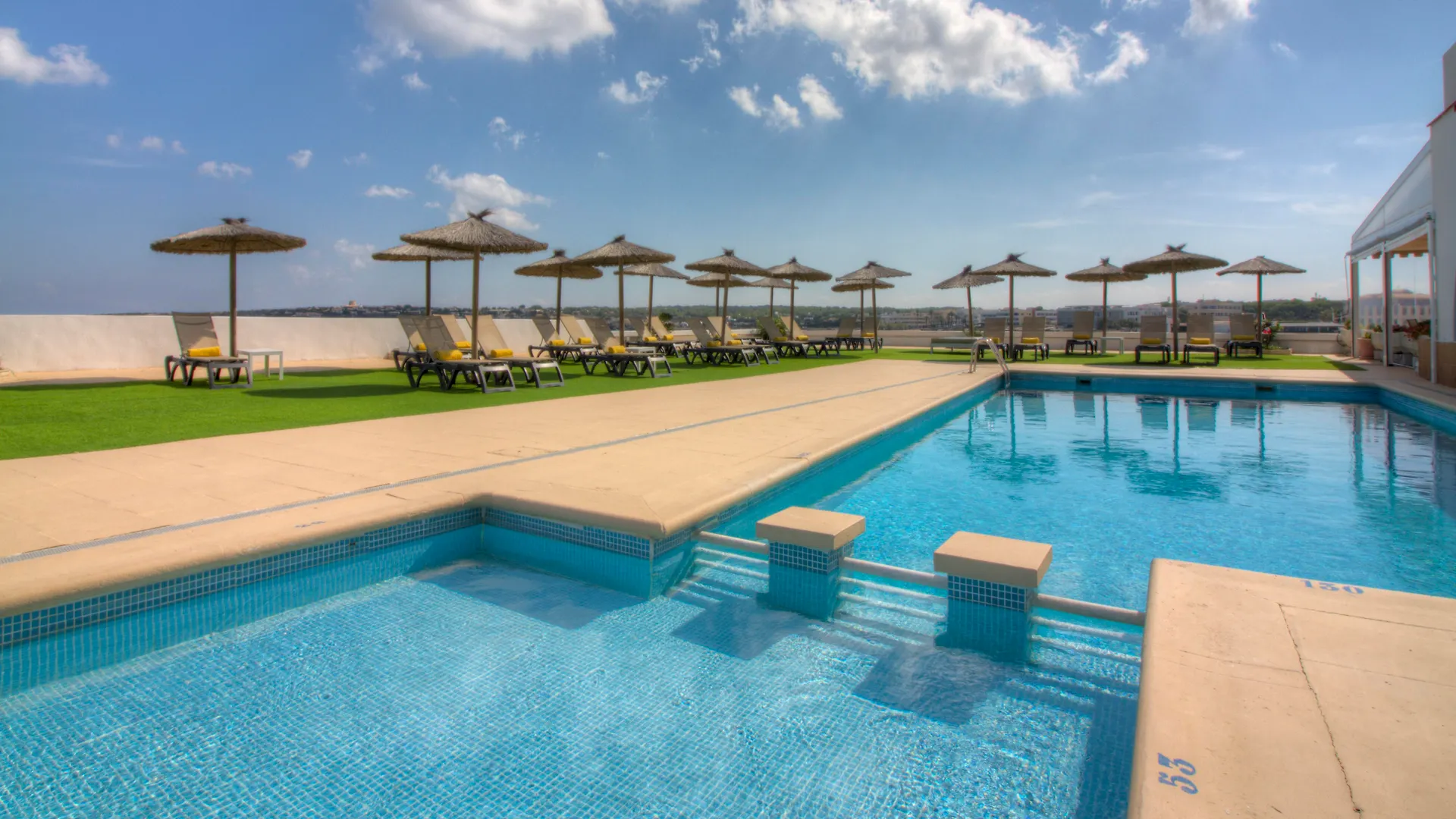 Hotel Roca Bella Es Pujols 0*,  Spain