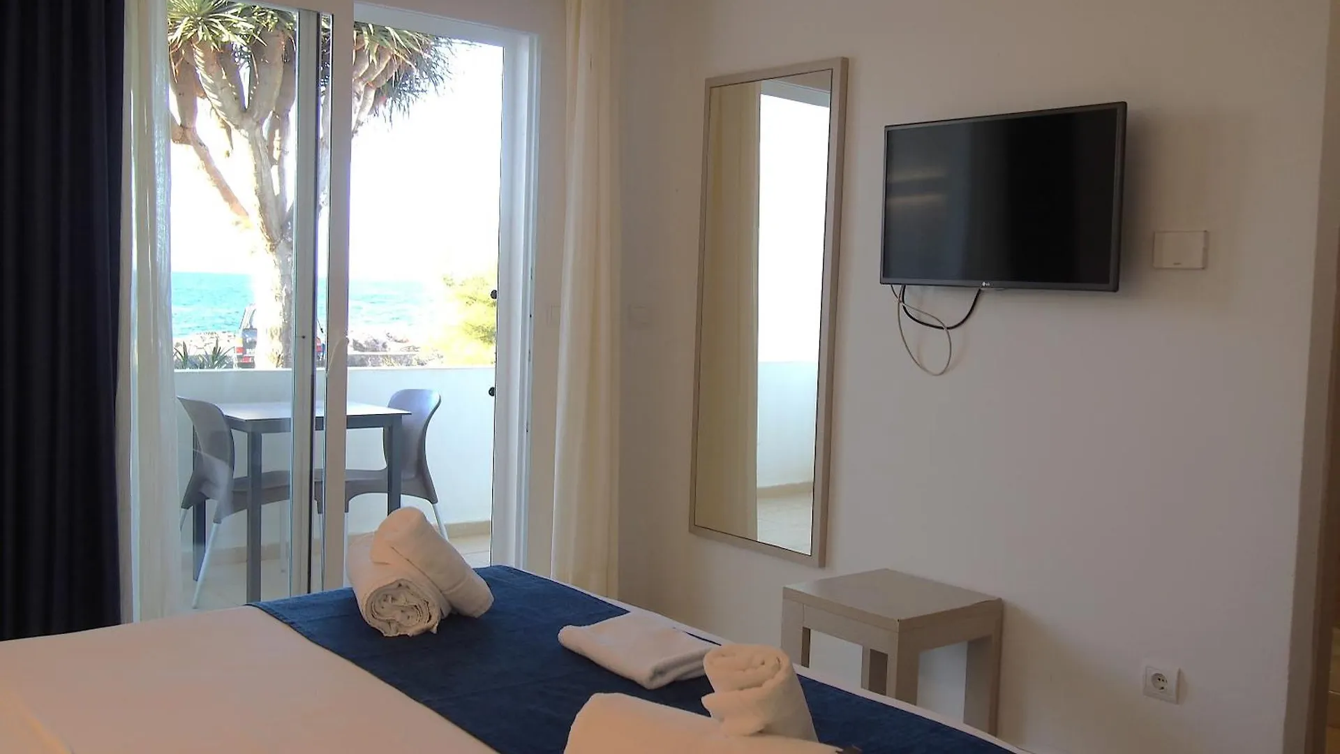 Hotel Roca Bella Es Pujols