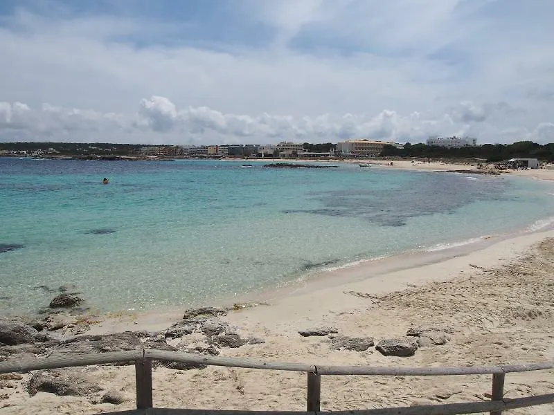 Hotel Roca Bella Es Pujols